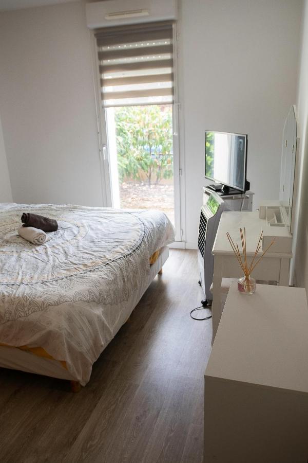 T3 Bord De Seine,Proche Centre Ville,Parking Prive Mantes-la-Jolie ภายนอก รูปภาพ